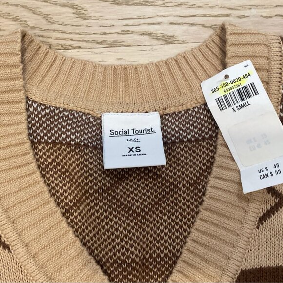 Hollister Social Tourist Sweater Vest Oversized - Picture 2 of 3